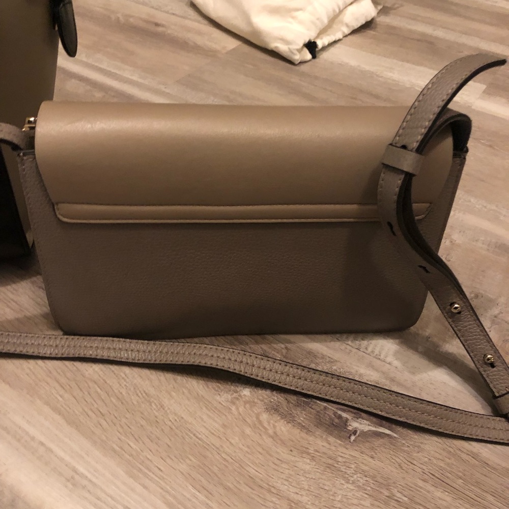 Cross bag - Picture 1 of 7